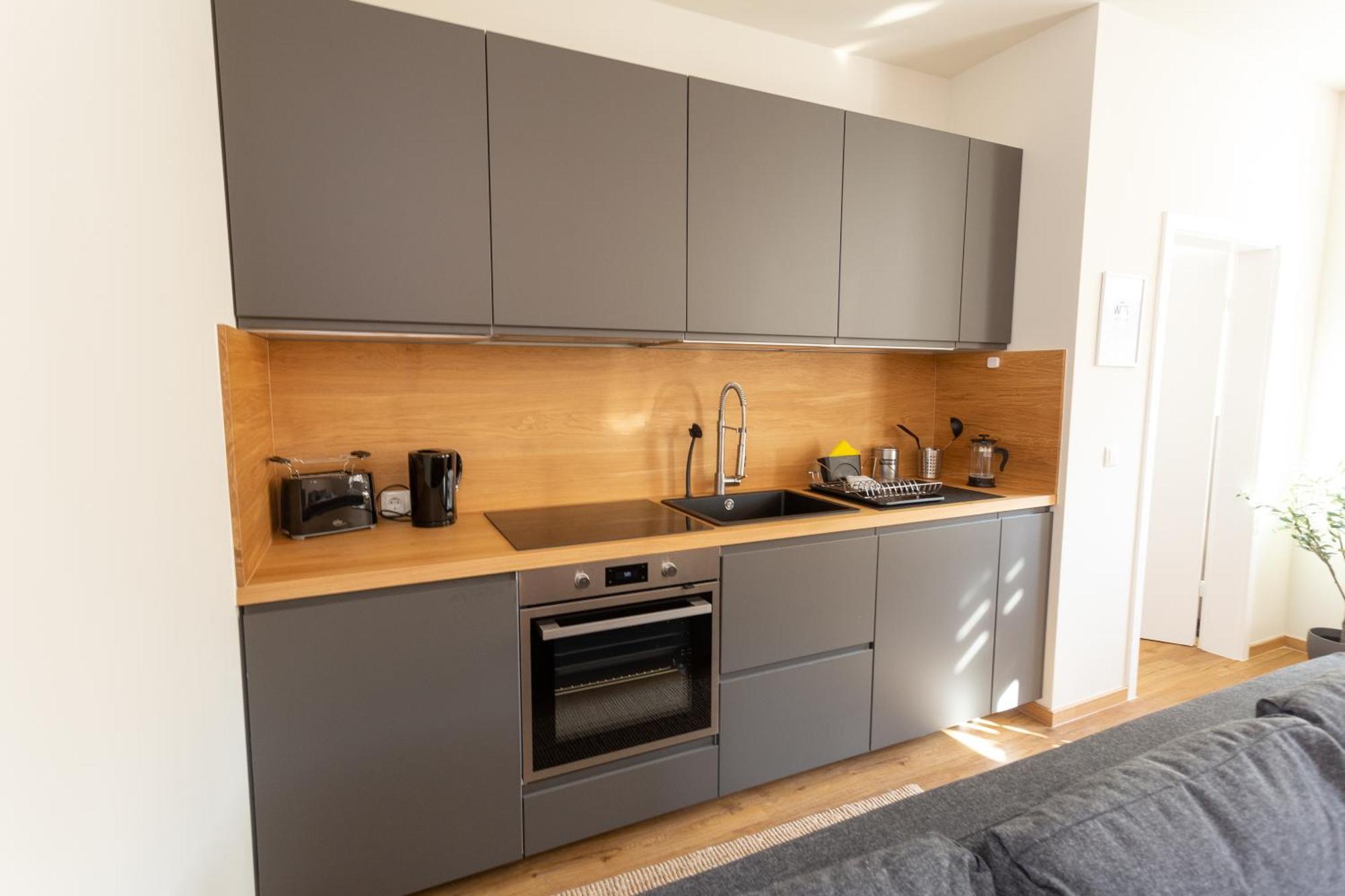 Apartment Fullhouse - - F45 - Smarttv - Nespresso *